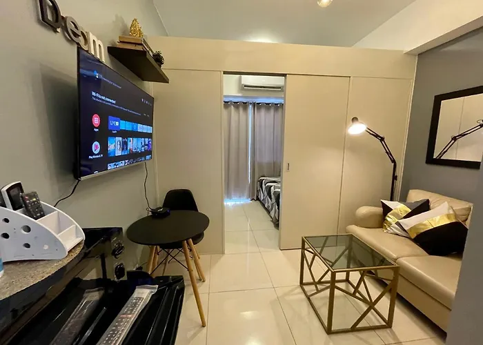 Breathing Space Staycation At South Residences Las Pinas 1br 아파트호텔 마닐라