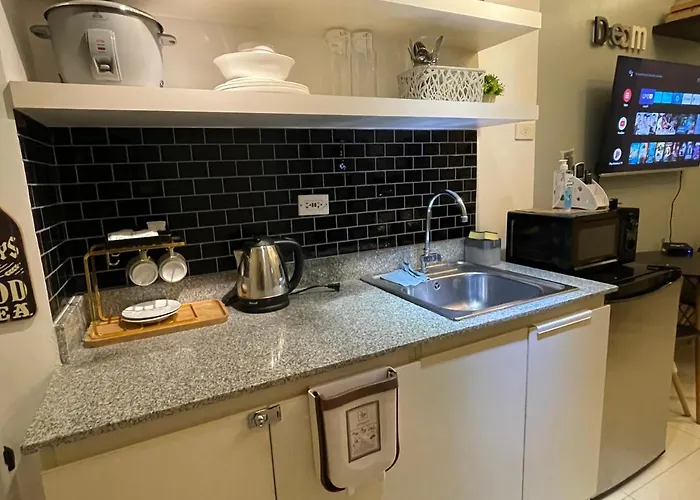 Breathing Space Staycation At South Residences Las Pinas 1br *